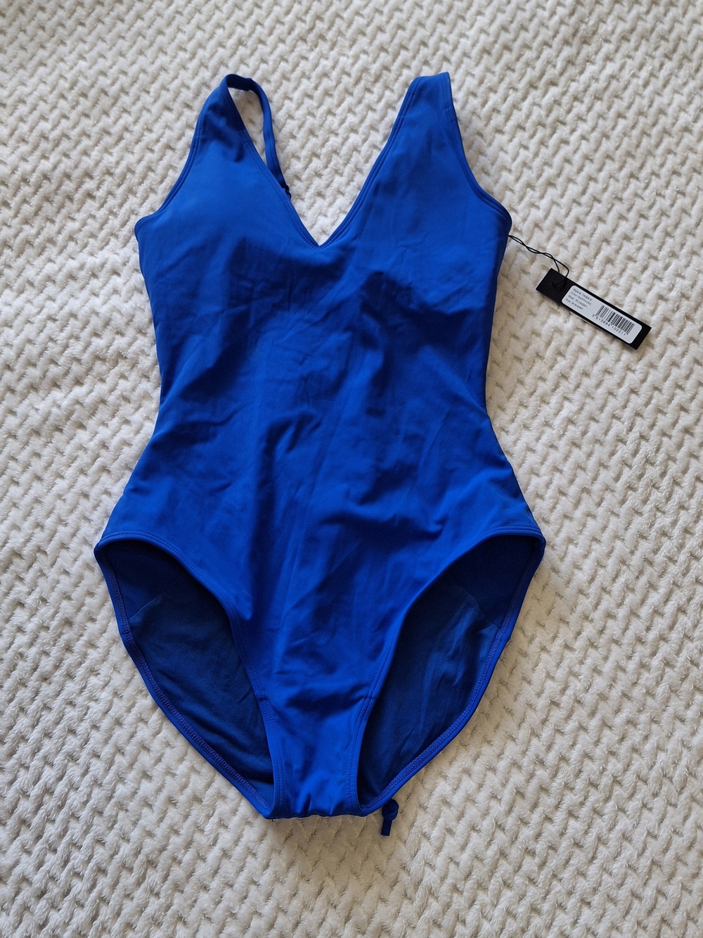 NWT TA3 Sapphire Plungey Body Sculpting One-Piece Swimsuit Medium Short